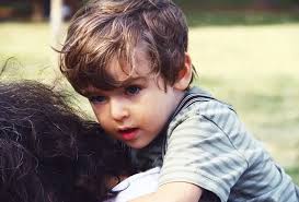 Vẻ đẹp con người giữa sắc thu châu Âu