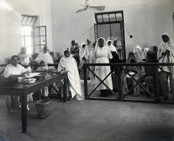 Lady Hardinge Medical College ...