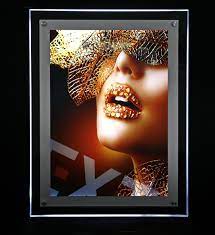 Crystal Pannello Luminoso A Led Per La Promozione Su Punto Vendita E Vetrine Cornice Trasparente Con Sistema Di Cornici Colorate Vetrine Di Negozio Vetrine