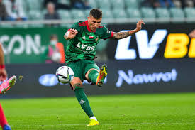 Jun 06, 2021 · former club aberdeen are reportedly keen, while polish side slask wroclaw and israeli outfit hapoel jerusalem could also represent potential destinations. O 0sfynhodasxm