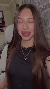 Deanna Ruby's Instagram, Twitter & Facebook