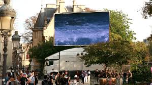 Avec des attractions uniques, des stades spectaculaires et à la pointe de la technologie, et l'hospitalité arabe traditionnelle, il promet. Ecran Geant Led Supervision Lmb46 Dame De Coeur Notre Dame Paris Supervision