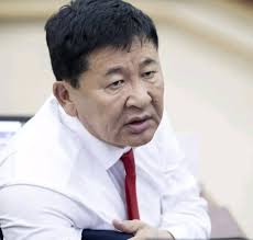 За ийм мэдээлэл ирлээ. Оюунэрдэнэ ерөнхийлөгч болно. Тимон ерөнхий сайд  болно. Автомашины татвар нэмсэн шунал хотын дарга хэвээр ээ. Автомашины  албан татвар нэмэгдсэн хэвээр ээ. Тог дулаан усны үнэ нэмэгдсэн хэвээр ээ.