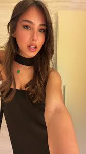 Victoria Devore's Instagram, Twitter & Facebook