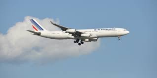 Air France Passenger Says A Man Took Off His Pants And Socks Mid Air Air France Man France