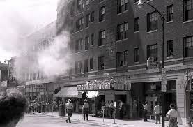 Lawrence History Geeks