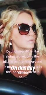 Becky (@just_having_fun_03)