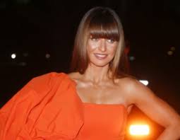 Cieszę się, że pytacie, że próbujecie i trenujecie. Anna Lewandowska Przed Obiektywem Bez Stanika Pokazala Swoj Tatuaz Magazyn Rmf Fm