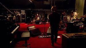 Recorded at the hospital club, london in april 2008.setlist00:00:21 weird fishes / arpeggi00:05:41 15 step00:09:37 bodysnatchers00:14:02 nude00:18:49 the glo. Radiohead In Rainbows From The Basement April 2008 Youtube