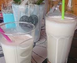 Vanille Milch Shake Fast Wie Bei Mc Donalds Rezept Thermomix Rezepte Milchshake Thermomix Vanille Milchshake