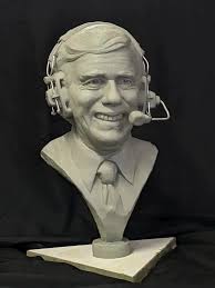 Former Area Man Shaping Up to Be Elite Sculptor