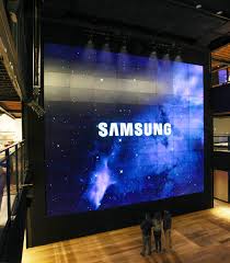 Inside Samsung 837 A New Digital Playground In Nyc To Market Samsung Products Samsung Store Samsung Samsung Products