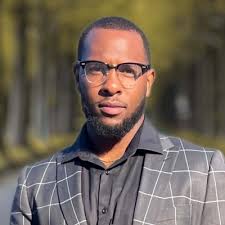 Officially a graduate of Marymount Manhattan College! On May 19th I…