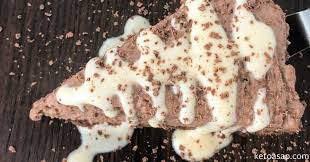 When well blended add coconut flakes then half of cool whip. Easy Keto French Chocolate Silk Pie 5 Net Carb Sugar Free Recipe Ketoasap