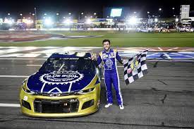 The starting points standings and seeding positions for all 16 drivers through to the 2015 chase for the nascar sprint cup series championship. Chase Elliott Wins Alsco 500 Bad Luck For The 9 Chevrolet Finally Ends Draftkings Nation