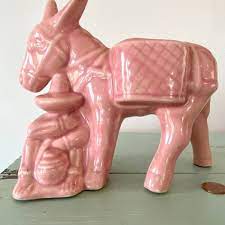 900 Vintage Collectibles Ideas In 2021 Vintage Vintage Collection Unique Items Products