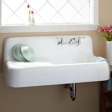 easy clean farmhouse sink signature