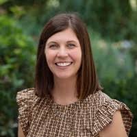 Beth Headley's Instagram, Twitter & Facebook