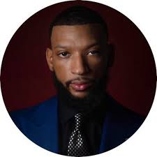 Davon Bailey (@DavonEBailey)