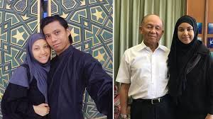 Taufiq yap yun hin at the award presentation ceremony held at the university here today. Lutut Mizz Nina Menggigil Temu Bual Ayahandanya Sendiri Tan Sri Dato Azman Hashim Ini Komen Netizen Gempak