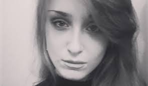 Ashlie Allen's Instagram, Twitter & Facebook