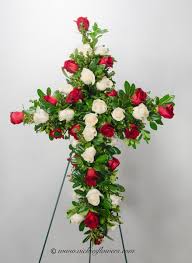 This video will demonstrate how to make a funeral standing cross arrangement with fresh flowers. Funeral Crosses Standing Sprays Vickies Flowers Brighton Co Florist