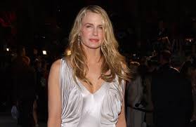 One thing that the streaming service doesn't have is daryl hannah's butt. Disney Edits Out Darryl Hannah S Butt In Splash