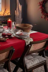 Buy top selling products like colordrift floral bloom table cloth and textured stripe laminated fabric tablecloth. Best Christmas Tablecloths For A Truly Festive Table Setting