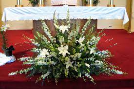 The advantage to using silk flowers in your sanctuary is there is no watering, you only have to enjoy. Wedding Church Flowers Altar Decorations Addicfashion