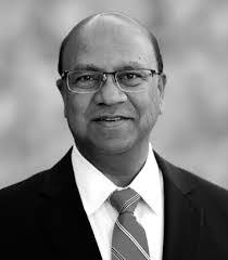 Kathleen Dering's Instagram, Twitter & Facebook