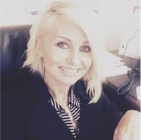 Cassandra Duncan's Instagram, Twitter & Facebook