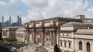 În fiecare an cele mai importante personalități din industria modei se întâlnesc la muzeul metropolitan de artă din new york. Muzeul Metropolitan De Arta Din New York Met Se Redeschide Dupa Cinci Luni De Pauza Mobile