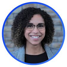 Molly Dymond's Instagram, Twitter & Facebook