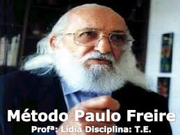 A charge no ensino de história