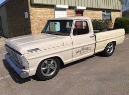 Gas monkey garage is the texas based custom car shop of richard rawlings, star of discovery channels 'fast n loud' tv and garage rehab series. New Shop Truck Build Coming Tomorrow Gas Monkey Garage Facebook