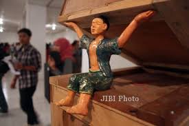 Gunung putri lembang bandung hotel jawa barat camping cottage villa berapa mdpl booking com lokasi: 500 Perupa Pamerkan Karya Di Nandang Srawung Tby