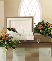 Flower shopping has the finest funeral flowers and casket sprays to honor your loved one. Casket Sprays Casket Flowers Fromyouflowers