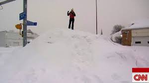 Buffalo Braces For Several More Feet Of Snow Snow Buffalo Feet