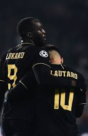 Aug 22, 1997 place of birth: Lukaku Y Lautaro Martinez Inter De Milan Equipo De Futbol Jugador De Futbol