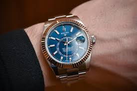Rolex Sky Dweller Steel 326934 Two Tone 326933 Review