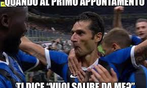 I meme su giuseppe conte (quelli pubblicabili!) il meme della coppa del mondo. Inter Candreva Segna Da 35 Metri E Fa Impazzire Il Web Con Le Sue Meme Fotogallery Serie A Calciomercato Com