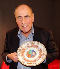 New York Ceramics & Glass FairAntiques And The Arts Weekly