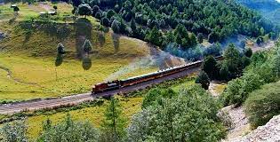 Viajar En Tren Por El Placer Del Recorrido Chihuahua Sinaloa Mexico Desconocido Viajar En Tren Vacaciones En Mexico El Chepe