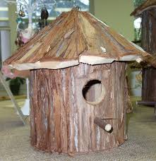 Plans for building a cardinal birdhouse. 10 Creative Diy Birdhouse Ideas