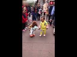 а я иду такая вся в дольче габбана клип Ya Idu Takaya Vsya V Dolche Gabbana Socialnaya Set Pensionerov Strana Pensioneriya