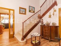 Iglesia santa teresa, centro de algarrobo, algarrobo. Comprar Casa En Sabadell