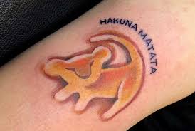 A mighty lion father with its cub tattoo is inked on the outer top thigh. 20 Lion King Tattoos To Get Ready For The New Movie Cafemom Com