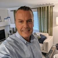 Scott Ewald's Instagram, Twitter & Facebook