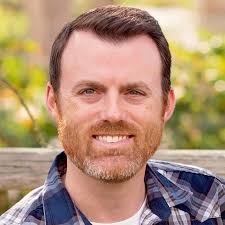 Travis Staples's Instagram, Twitter & Facebook