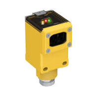 Banner Visible Red LED Photoelectric Sensor, Rectangular Sensor, 0.08 → 9 m  Detection Range